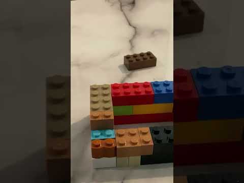 Lego house building itself