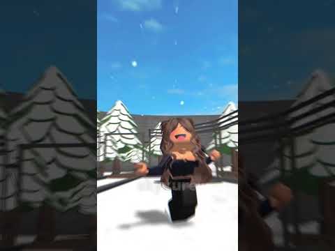 making my avatar kinda look like me.. 🙏🏼 #roblox #mm2 #murdermystery2
