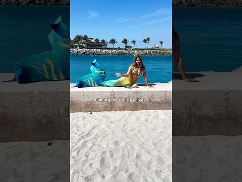 I love it when the grown ups play along 😆 #mermaid #public #professionalmermaid