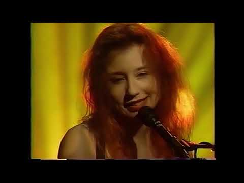 Tori Amos - Under the Pink Tour in Montreal  9-11-1994