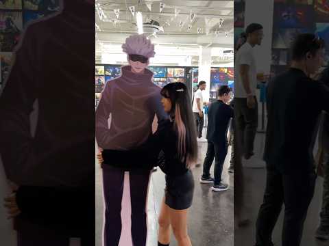 Checked out the JJK Phantom Parade launch event in LA!! Had sm fun, it's going on til Nov 17!!