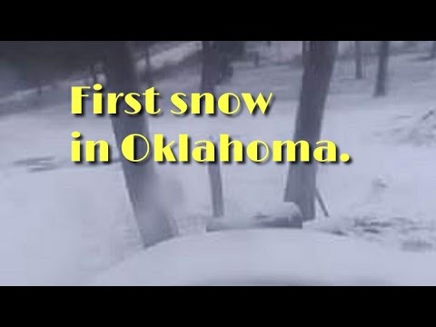 Snow in Oklahoma. winter 2020
