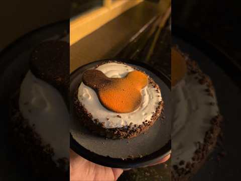 INCREDIBLE NEW Disney World dessert 🟤 Mickey's Mud Pie