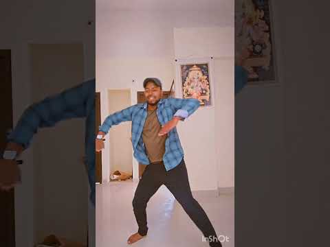 Choliya ke hook raja ji..#dance #bhojpuri #bhojpuri_status #shorts #viral #tranding #dancer #trands