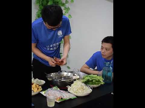 화산석 6인용 식탁 화강암 천연화산석 4인용 현무암 대형 탄탄한 블랙 뜨거운음식 검은