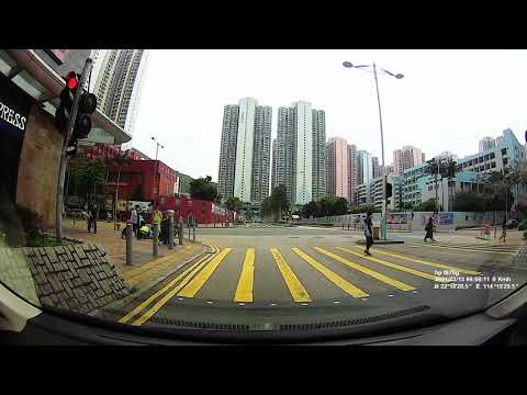 車 Cam: 閃燈啦，長跑冠軍，細佬女叻女，顧及老人家。