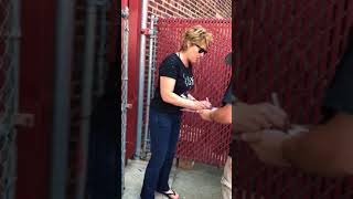 Katrina Leskanich KATRINA & THE WAVE Signing Autographs Team Derek