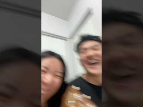 KERANDOMAN MINGGU MALAM😝😂🤣 #couple #pasutri #funnycouple #hellomelle #melle #shorts #viral #trend