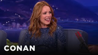 Rachel McAdams On Dining In The Dark | CONAN on TBS
