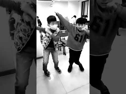 雙人舞！