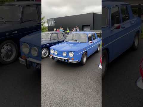 Super rare Renault 8 Gordini 1965. #renault #gordini #automobile #classiccar #carshow