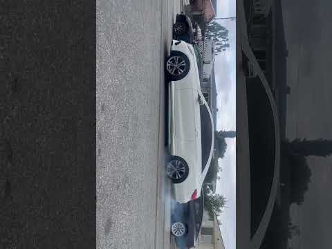 Mercedes Benz E400 twin turbo all stock, flowmaster super 40 rear mufflers