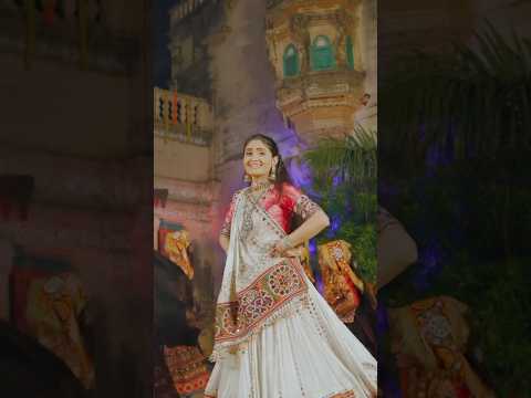 Jamyo Chhe Rang - Geeta Rabari | 2024 Navratri Spacial Song Short Video #geetarabari