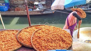 Huge Pans Of Thai Food at Taling Chan Floating Market. Bangkok Street Food, Thailand