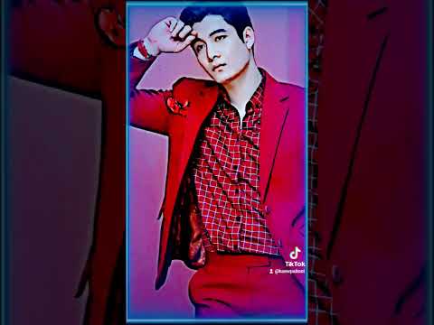คนเเรกคือเราคนที่สองคือพี่เพชร