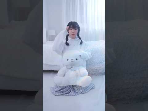 まっしろなお部屋かわいいでしょ　#すないぱー。 『#ユイカ』 #はい午前8時20分