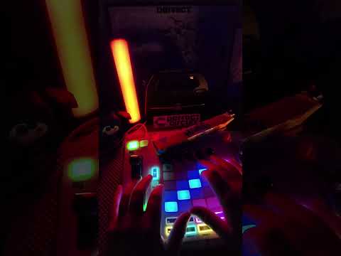 #blipbloxjam #teenageengineering #fyp #vibes #chicago #chillbeats #lofi #boombap #sampler