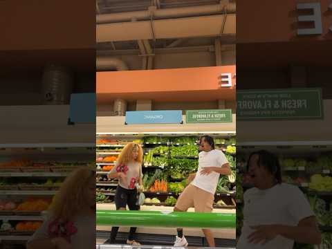 The Veggie Dance with a stranger 🍆🥦