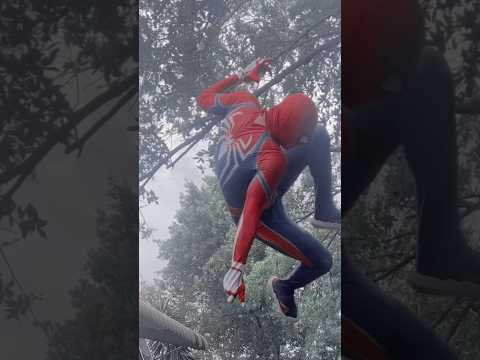SPIDER-MAN PS5 STUNTS #spiderman #cosplay #flips #spidermancosplay