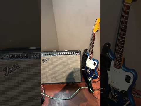 #fenderjaguar #fendertwinreverb #sysmalakian #surfmusic #surf #lakeplacidblue #sparkle #thalasses