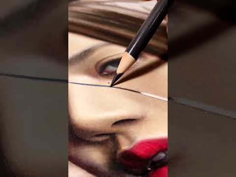 This took me 18hrs to finish 🙇‍♀️ #lisamanoban #artprocess #realisticdrawing #drawingshorts