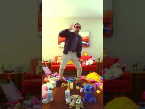 messy room but clean moves