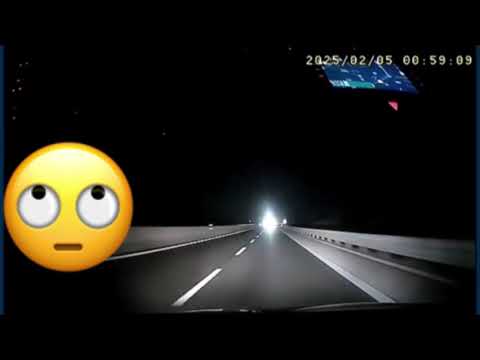 STA PERCORRENDO LA SUPERSTRADA PER LECCE E ALL’IMPROVVISO GUARDATE CHE SUCCEDE, INCREDIBILE!!