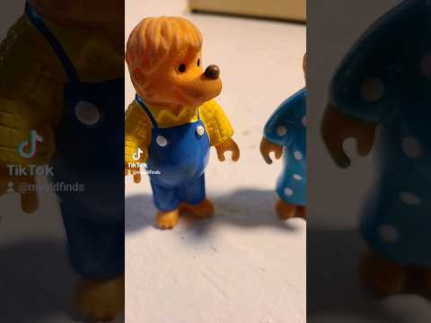 The Berenstain Bears #retro #1980s #80skid  #80sthrowback #fyp #1980s #toys #books #berenstainbears