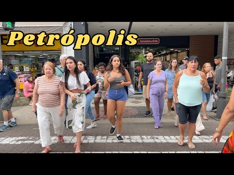 WALKING IN PETRÓPOLIS: THE CHARM AND LIFE OF THE HISTORIC CENTER