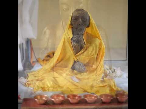 Mummified themselves? #english , #englishhistory , #englishshorts