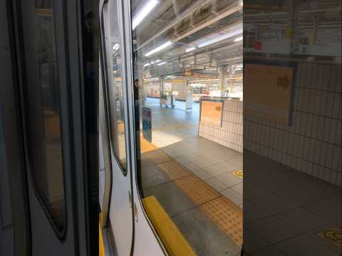 【横から撮影】313系　ドア閉シーン　名古屋駅にて#shorts