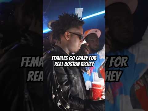 Females go crazy for Real Boston Richey #realbostonrichey