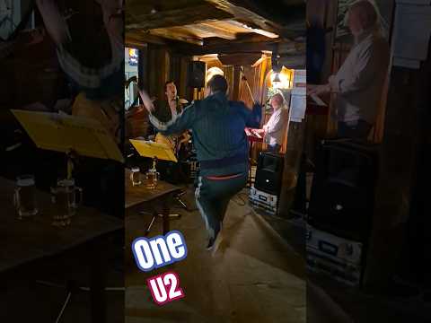 One (U2) with a special #dancer - H2o #Live #courmayeur #concert #u2 #classicrock