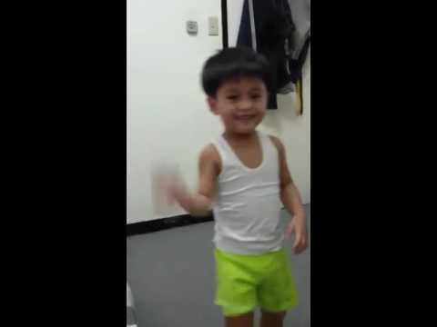 Edrae Franz: Hula Hoop Dance