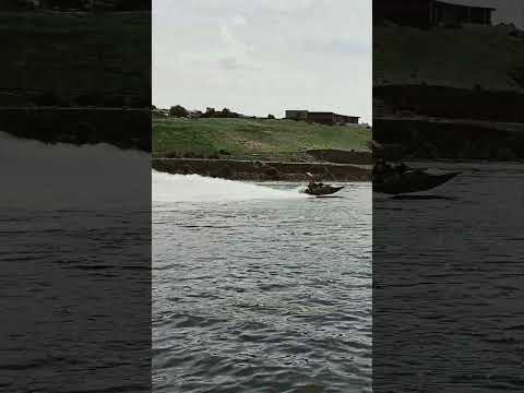 Sneaky Snake terrorizing the locals #jetboat #raceboat #river #racing #idaho #outdoors