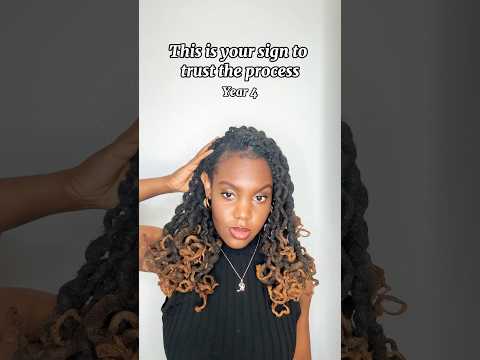 It’s the GROWTH for me😍 #starterlocs #locjourney #naturalhairjourney #locs