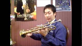 下倉楽器　金管楽器フロアより　V.BACH　AB190GL