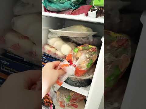 Why is the freezer so cold and snowy