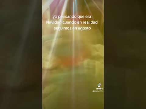 huggy wuggy penso que era Navidad cuando en realidad acaba de empezar agosto