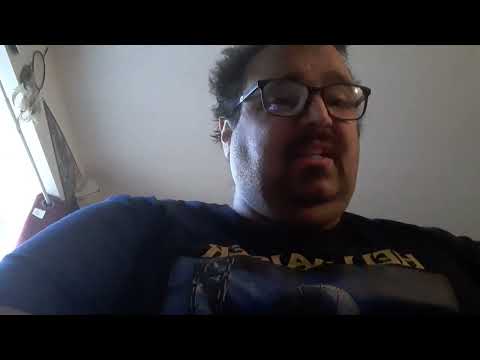 SAW 2004 movie review.