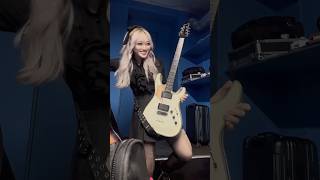 One handed guitar player生まれつき右手がない義手ギタリストライブの日 #lisa13 #義手ギタリスト #ギター女子 #guitar #mothinlilac #shorts