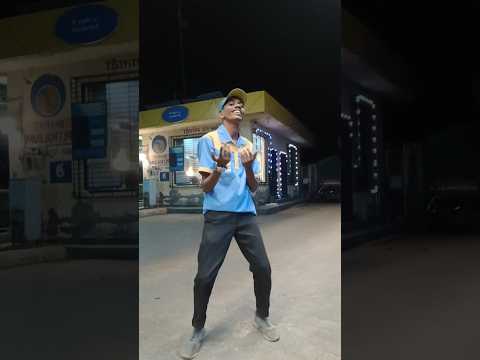 हमको ये लगता है नही तुम दूर कही से आये हो #viralvideo #dance #shortvideo rutikrosan song #shortfeed