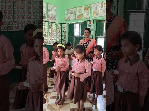 स्थानीय मान की समझ 📊 #shorts #ytshorts #school #activity #teacher #schoolvlog #vlogs #placevaluemath