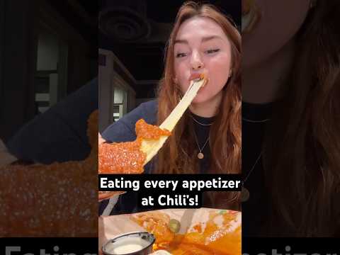 Eating every appetizer at Chili’s! #foodie #shorts #eating #burger #mukbang #fries #mozzarella