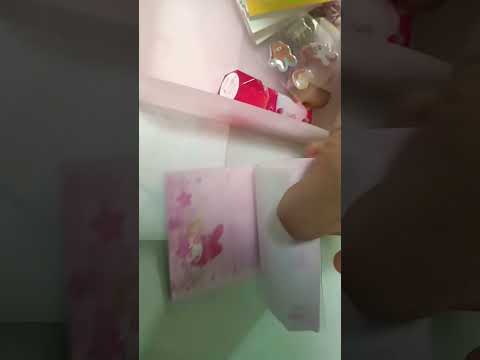 すみません 名前言ってたんですけど 再生してくれると嬉しいです 最後の方におまけだよって言っただけで写せなくてすいません 今度から気をつけられなかったら動画を楽しんでほしいです