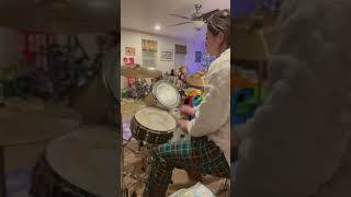 Shannon Catanella Learning beginner  drums. #acoustic #percussion #drums