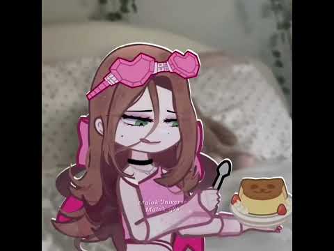 How Malak uses the bed. IB: ME