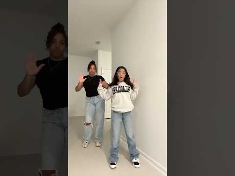 Dancing with my mom! 🫶🏽🫶🏽 #shorts