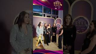Janhvi Kapoor Crashes Bollywood Wives' Interview With a Sweet Surprise At #ShowshaReelAwards! | N18S