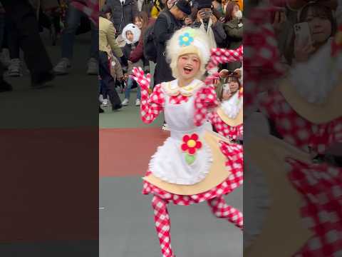 イッツ・ア・スウィーツフルタイム！#disney #ディズニーランド #ディズニーダンサー #ヴァネロペ #ヴァネパル#ヴァネパルダンサー#ディズニーパレード#パルパルーザ#shorts